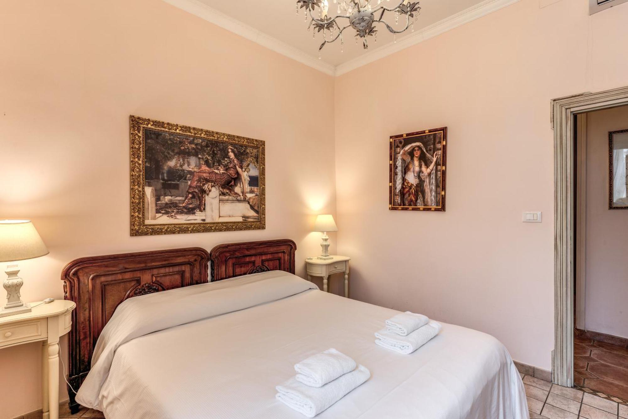 Apartment San Giovanni Rome