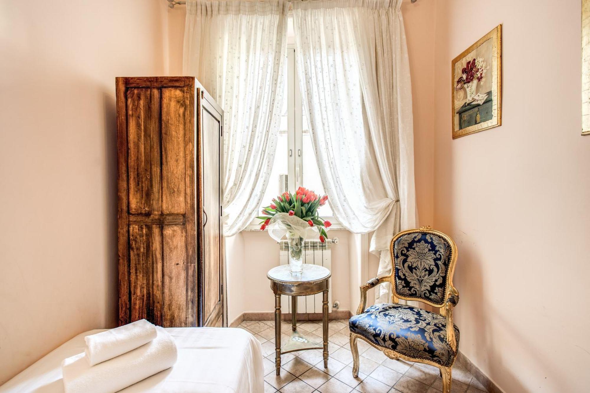 Apartment San Giovanni Rome